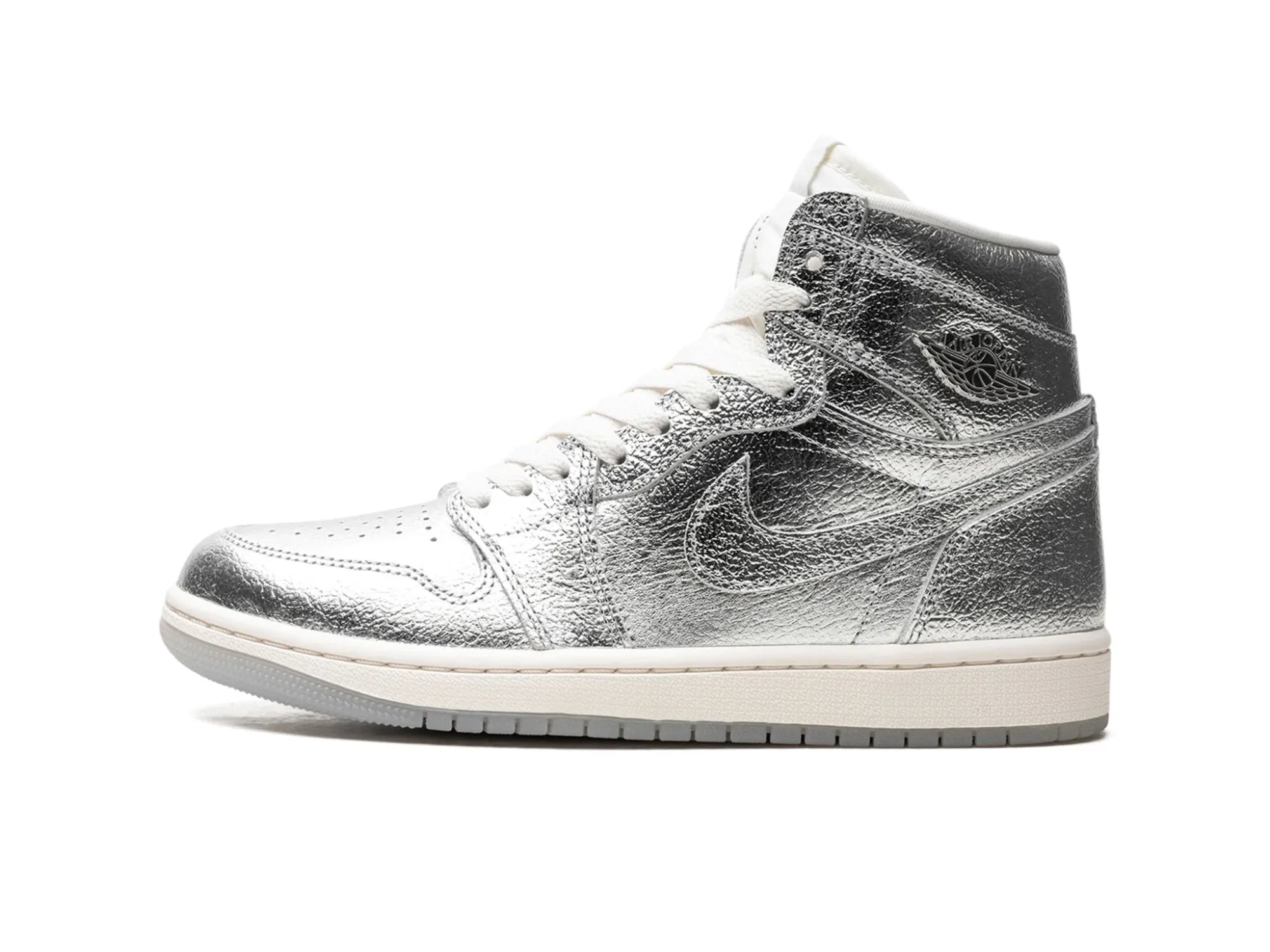 Nike Air Jordan 1 Retro High OG "Chrome"