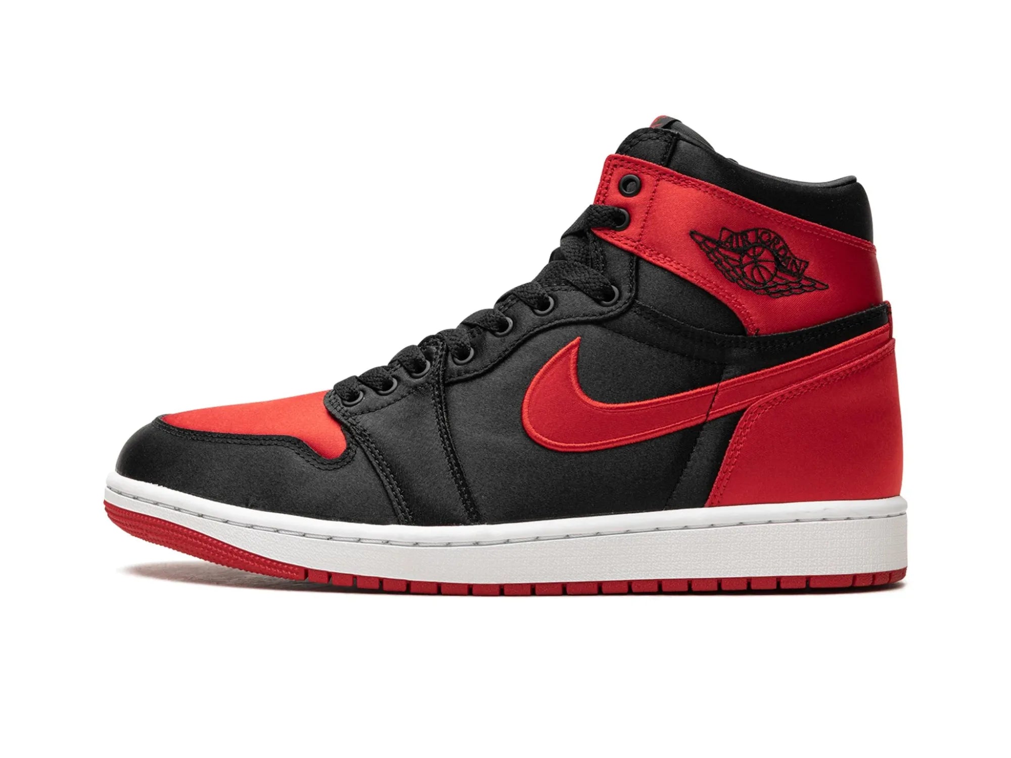 Nike Air Jordan 1 Retro High OG "Satin Bred"