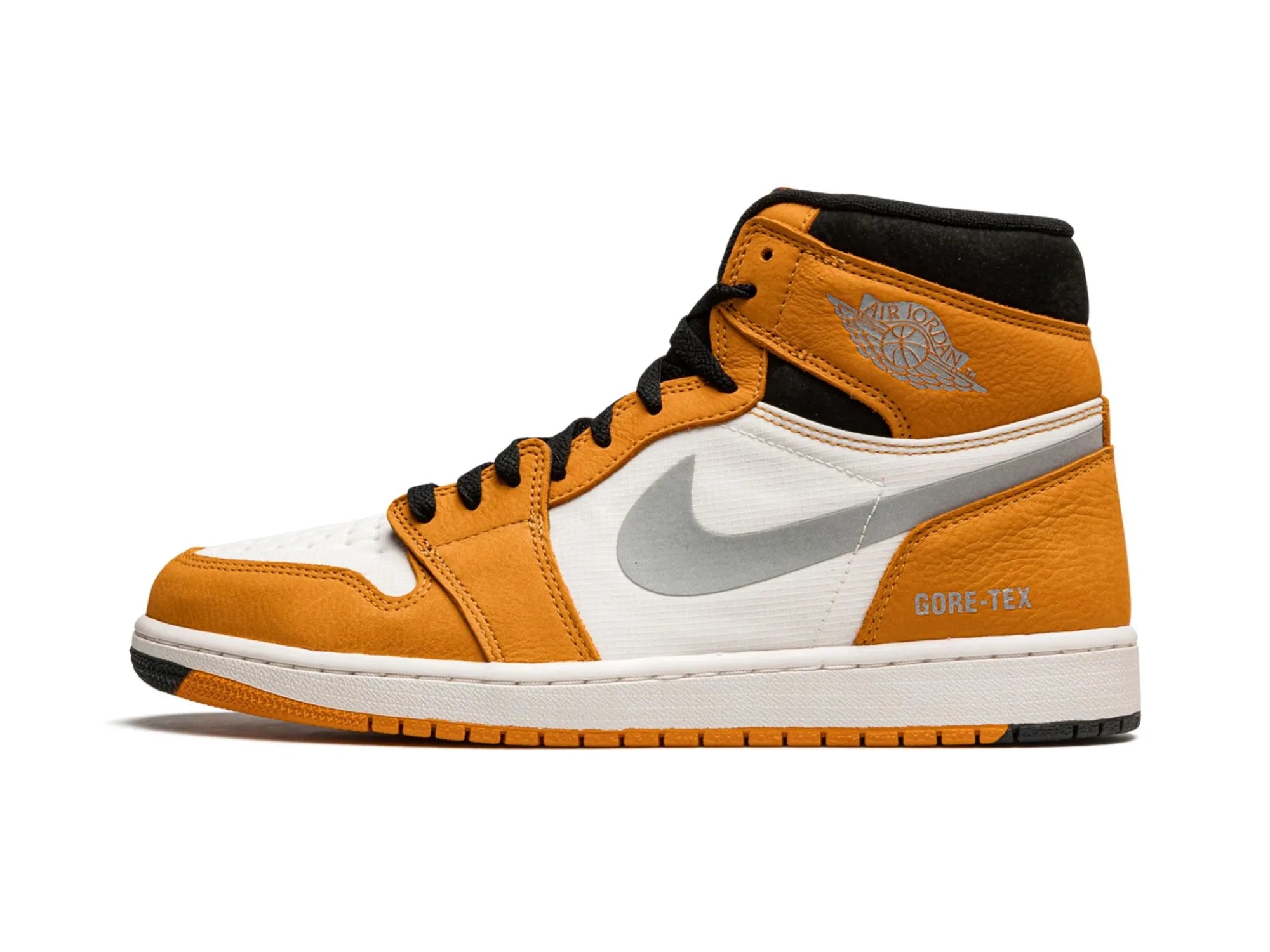 Nike Air Jordan 1 High "Gore-Tex Light Curry"