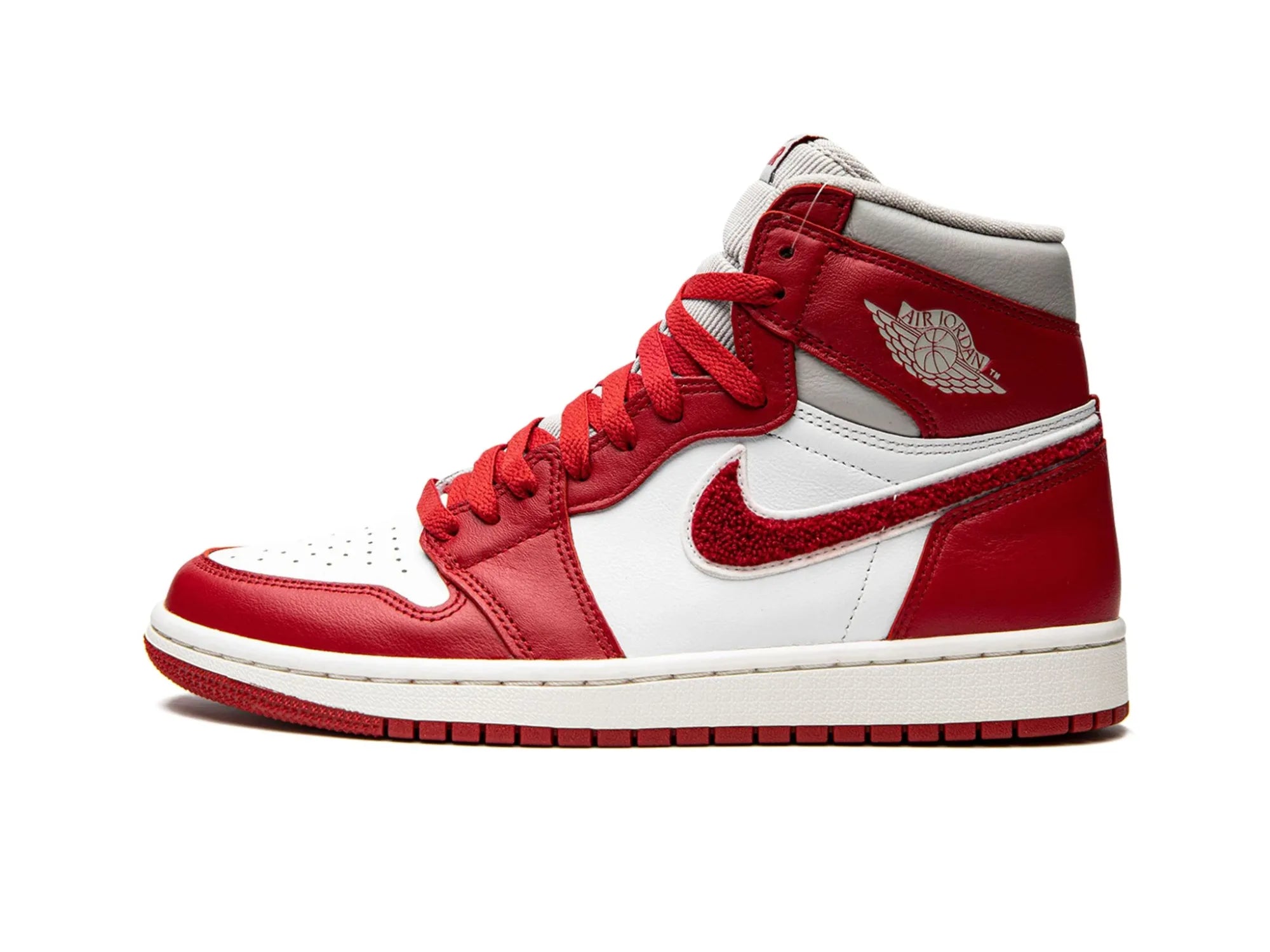 Nike Air Jordan 1 High "Varsity Red"