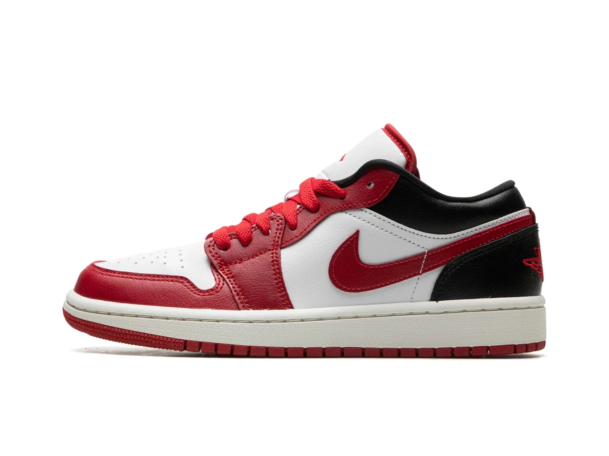 Nike Air Jordan 1 Low "Reverse Black Toe"