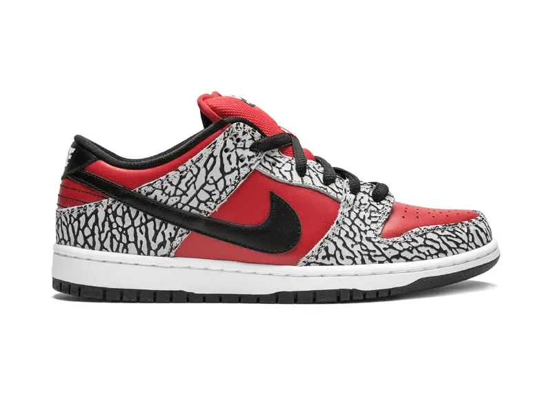 Nike Dunk Sb Low X Supreme Red Cement