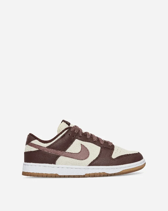 WMNS Dunk Low Sneakers Coconut Milk / Plum Eclipse