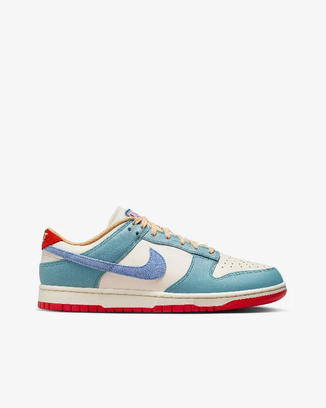 Nike - Dunk Low Royal Pulse Sneakers - (HJ9112-110)