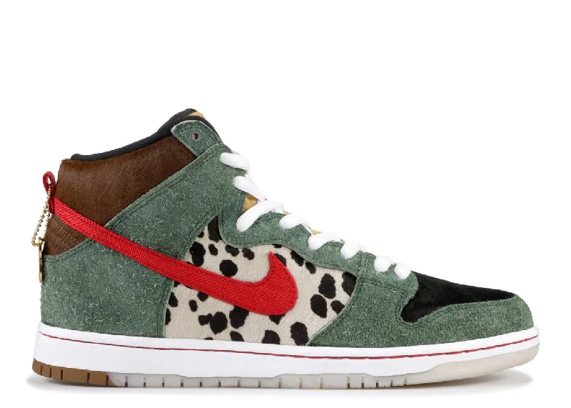 Nike SB Dunk High 'Walk The Dog'