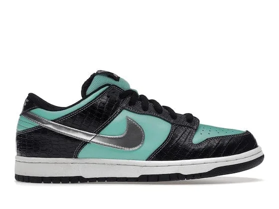 Nike SB Dunk Low