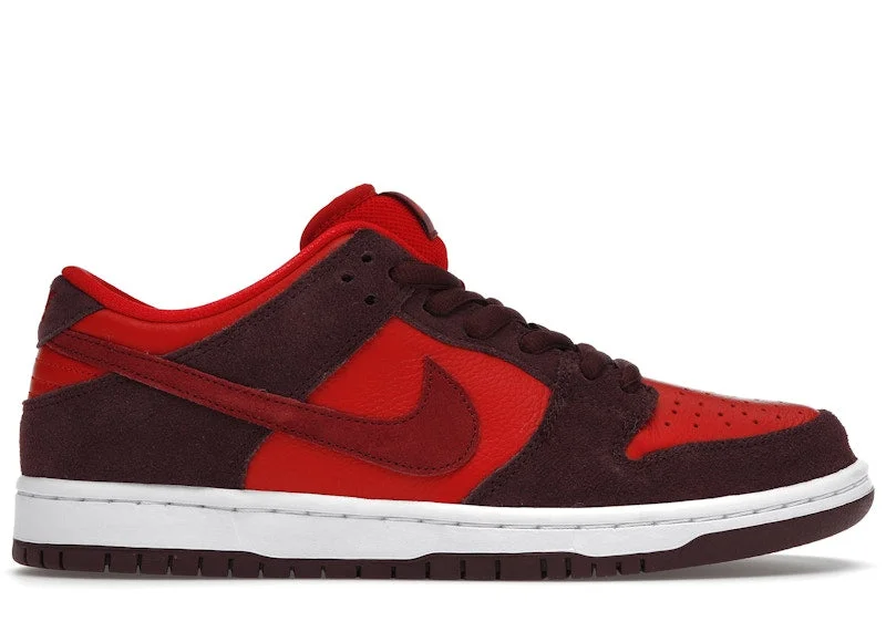 Nike Sb Dunk Low Cherry