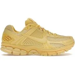 Nike Zoom Vomero 5 Saturn Gold