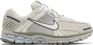 Nike Zoom Vomero 5 SE Light Orewood Brown